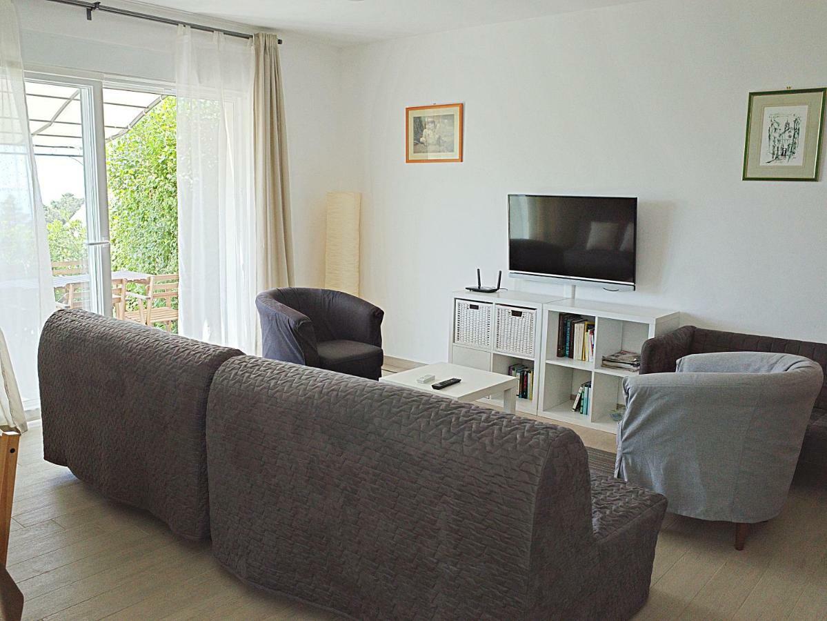 House Natali 70M From The Beach - Free Ev Top Up Rtina Exterior foto